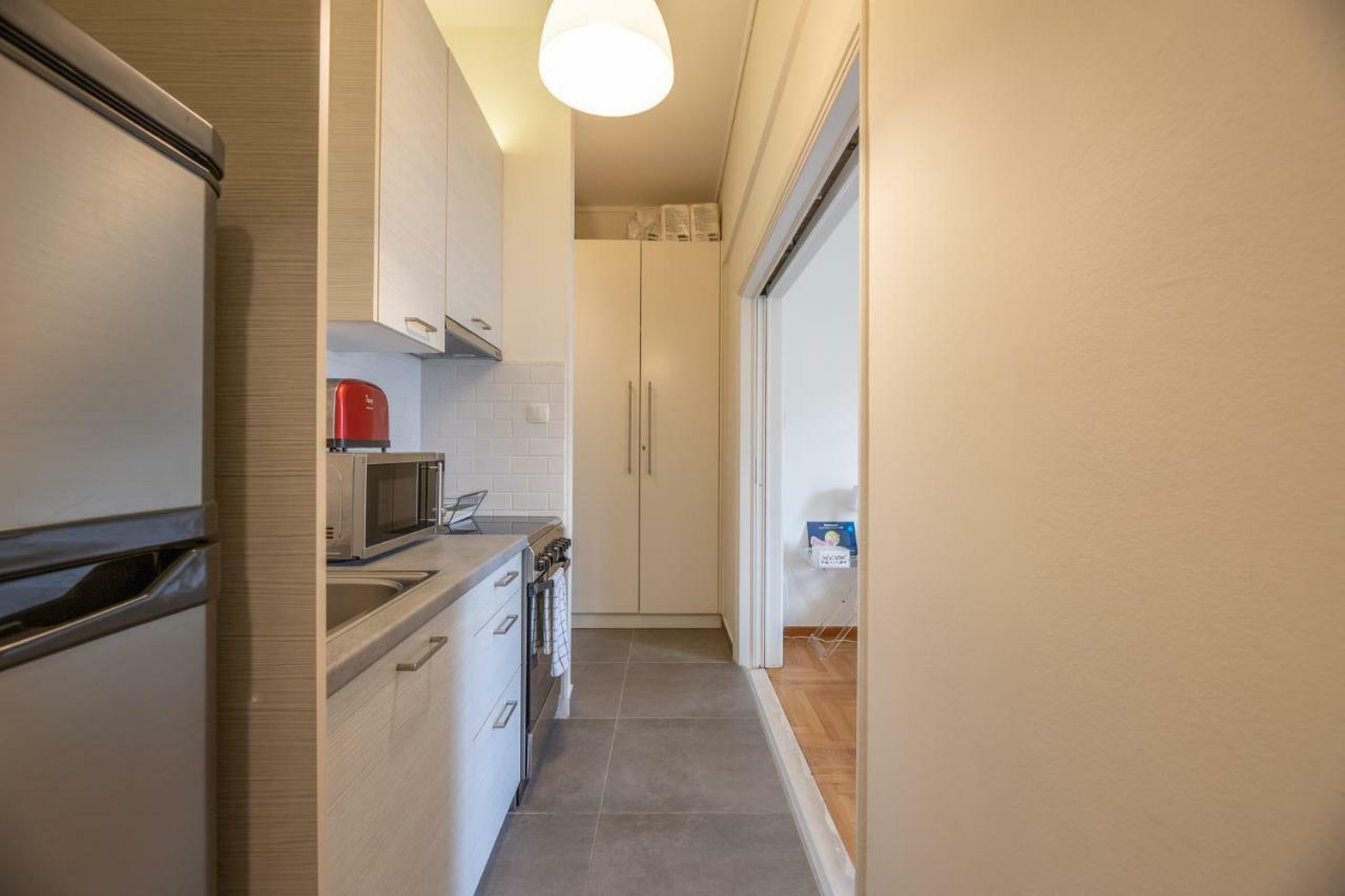 Sightseeing 3rd Floor On A Paved Road! Apartment